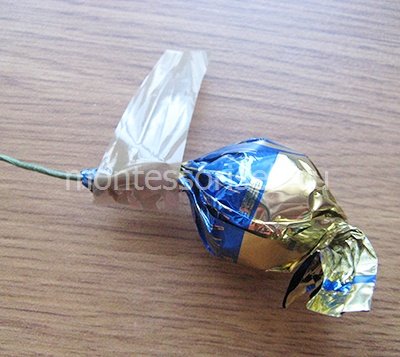 Подарунок вчителю своїми руками букет з цукерок (майстер клас з покроковим фото)