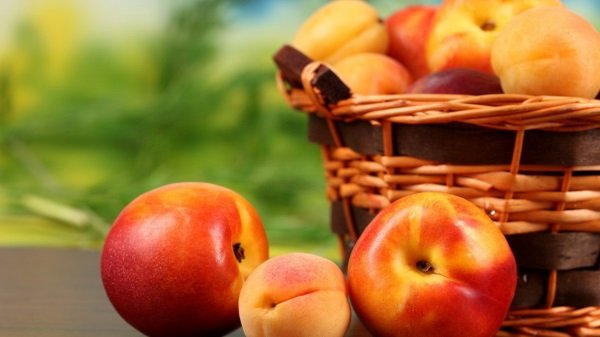 Варення з персиків — прості рецепти на зиму