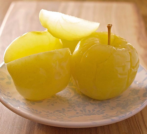 Користь і шкода мочених яблук калорійність, вітаміни, відео