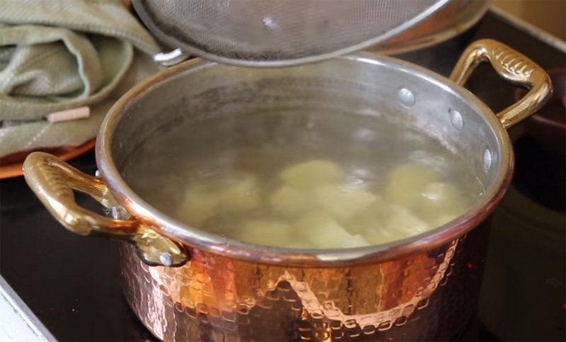 Розсольник — 8 класичних рецептів смачного супу