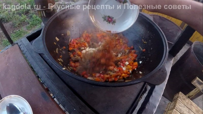 Лагман по узбецьки класичний рецепт приготування