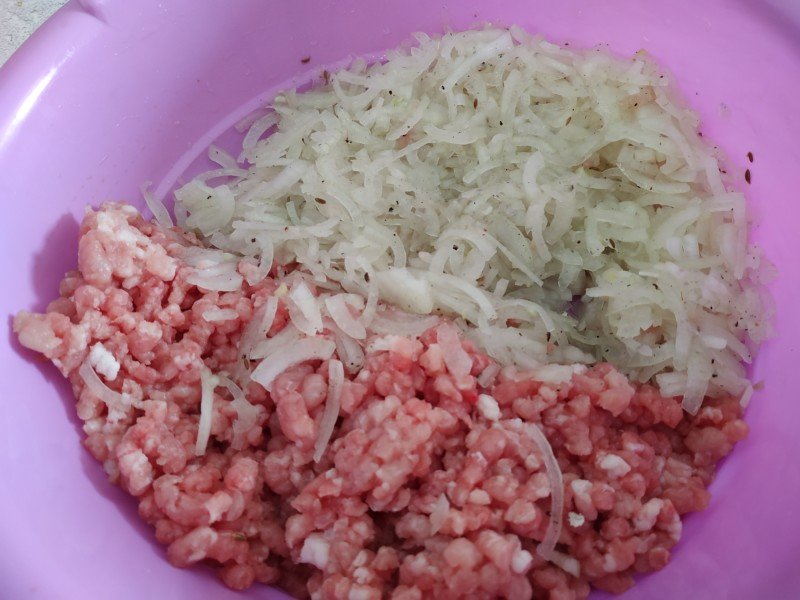 Чебуреки з мясом — дуже смачний домашній рецепт + вдале хрусткое тісто
