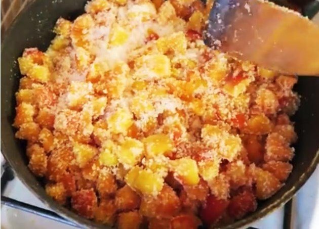 Варення з абрикосів – 7 рецептів смачного густого варення без кісточок