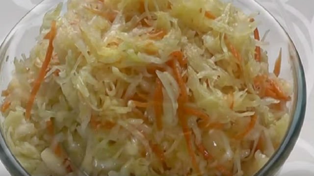 Капуста по корейськи на зиму — 9 самих смачних рецептів