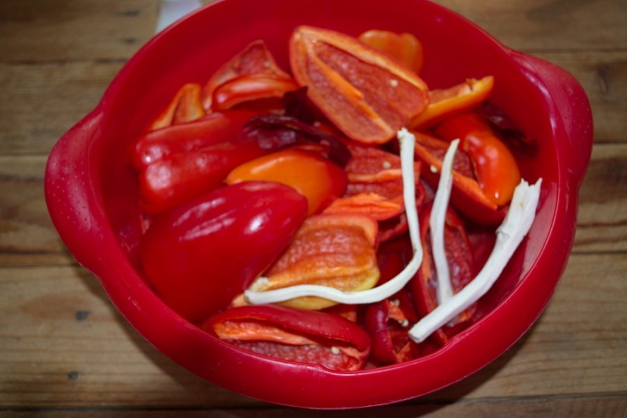 Заготівля гіркого перцю на зиму – 5 рецептів консервування