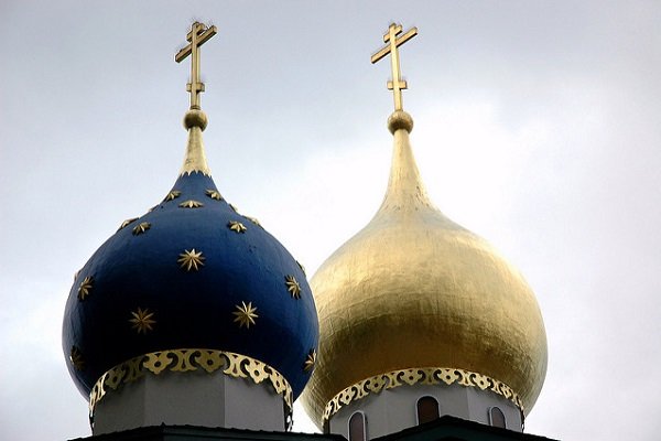 Купол церкви, види церковних куполів, чому куполи церков різного кольору, кількість куполів та їх значення, що означає колір куполів на православних храмах, з чого роблять маківки церков