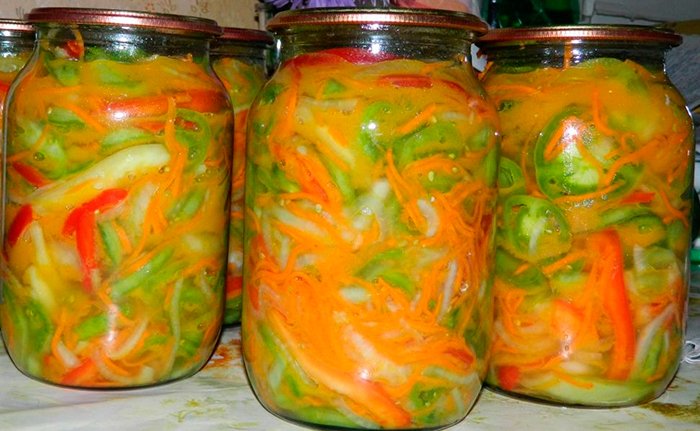 Салат із зелених помідорів на зиму: 10 смачних рецептів приготування в домашніх умовах