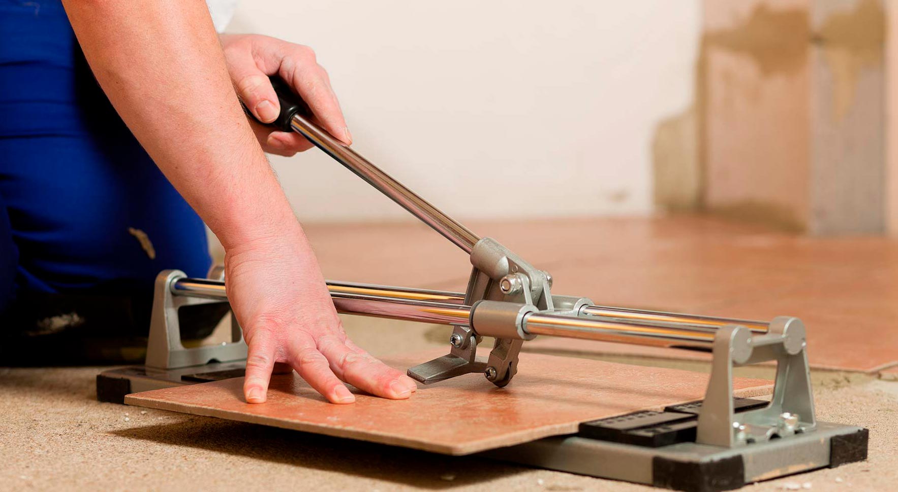 Як розрізати плитку без плиткоріза в домашніх умовах своїми руками? Чим порізати плитку якщо немає плиткоріза?