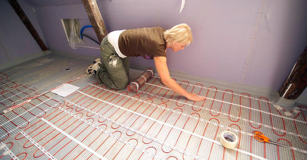 Тепла підлога у ванній під плитку: плюси і мінуси, як краще вибрати тепла підлога під плитку в ванну кімнату