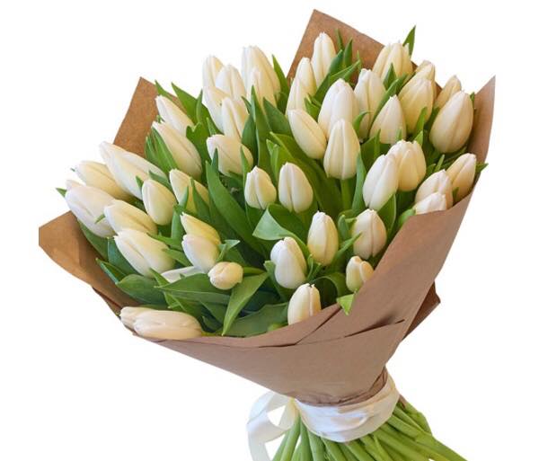 Як зробити гарний букет з тюльпанів на 8 березня: оформити і упакувати своїми руками