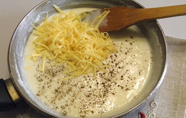Кольорова капуста, запечена в духовці з сиром покроковий рецепт з фото, відео