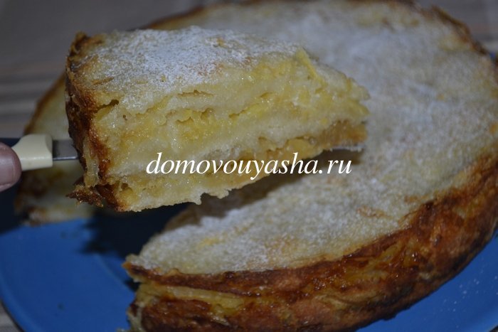 Насипний яблучний пиріг з молоком: дуже простий і смачний рецепт