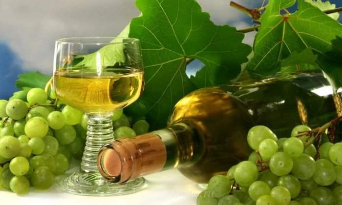 Як зробити виноградне вино з винограду в домашніх умовах