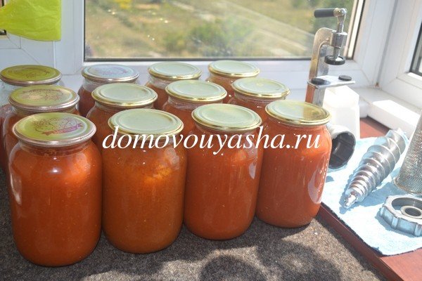 Томатний сік у домашніх умовах з помідорів на зиму: дуже смачний