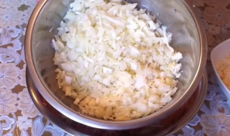 Ліниві голубці з капустою, рисом і фаршем — 7 покрокових рецептів