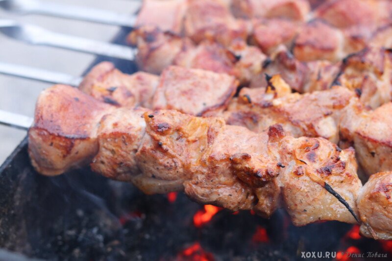 Шашлик зі свинини і найсмачніший маринад, щоб мясо було мяким і соковитим