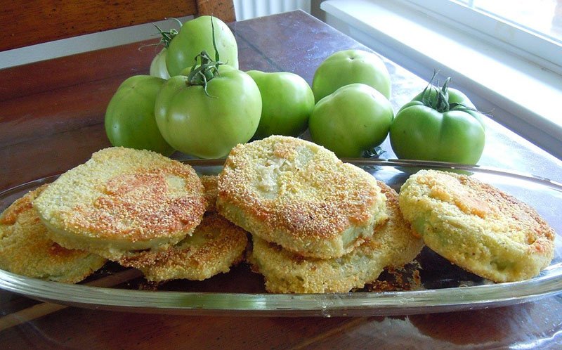 Рецепт дуже смачних зелених помідорів на зиму салат, аджика