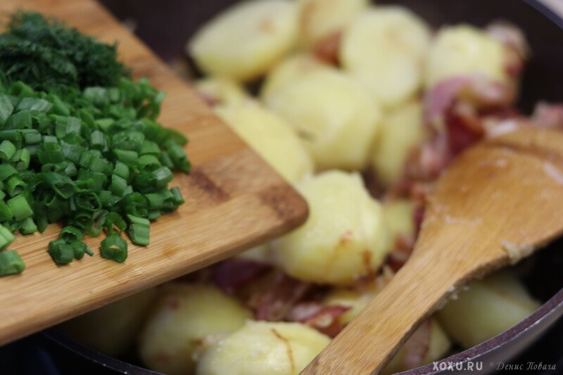 Картопля по селянськи смажена на сковороді