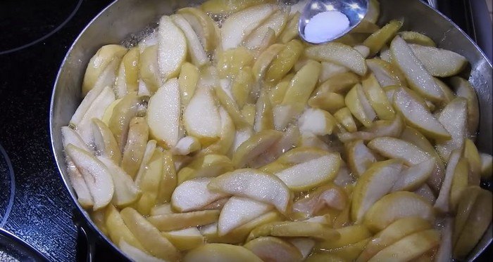 Прозоре варення з яблук на зиму. 4 простих і швидких рецепта в домашніх умовах