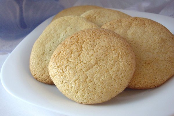 Рецепт мигдалевого печива класичного французького, фото