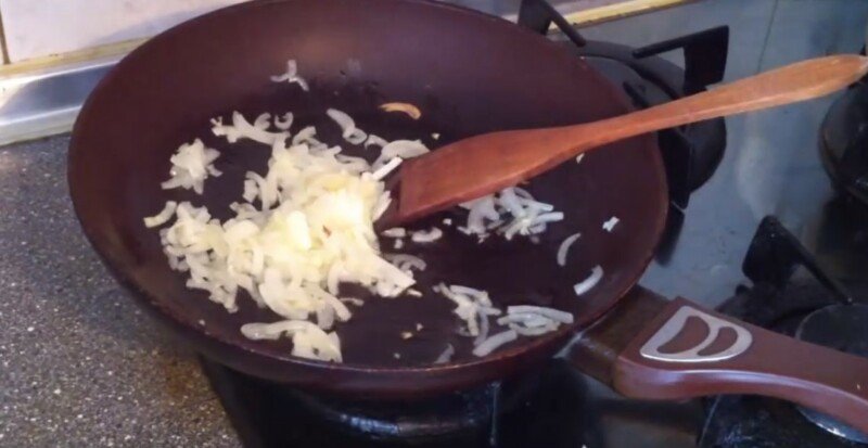 Картопляні човники з начинкою в духовці – покроковий рецепт