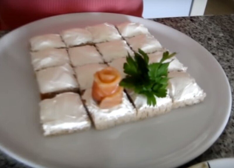 Прості бутерброди з червоною рибою на святковий стіл. 5 простих і смачних покрокових рецептів