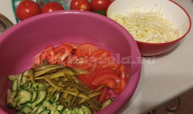 Домашня Шаурма — покроковий рецепт з куркою і капустою