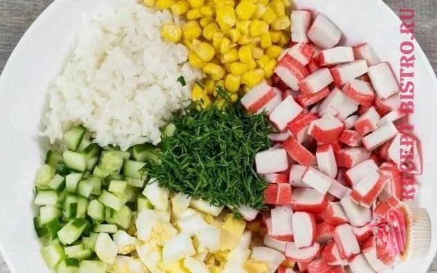 Салат з крабових паличок: найвдаліші та смачні рецепти