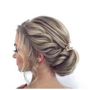 Шикарні весільні зачіски на довге волосся: 50+ фото, приклади, ідеї
